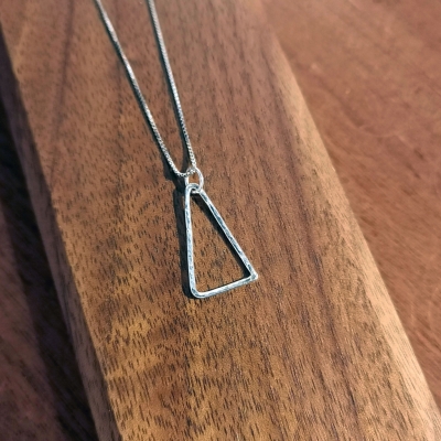 Balance Pendant in silver