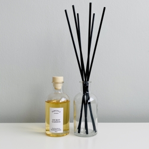 Secret Garden Scented Reed Diffuser - Natural - Vegan with Dried Flowers