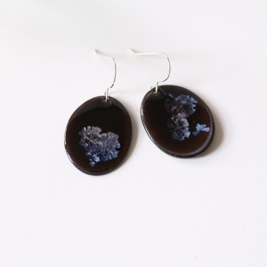 Black porcelain earrings Purple, Erika Albrecht ceramics