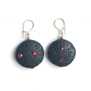 Magma Round earrings on 9ct gold
