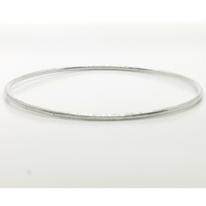 Hammered bracelet in silver 1.5mm thick
