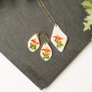'Fire Lillies' porcelain jewellery set, hand painted
